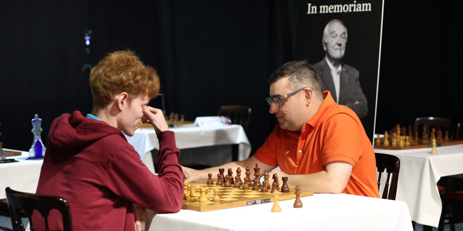 GM Sergej Movsesian na prvej šachovnici Rapid turnaja Chess Slovak Open 2026 v Skalici GM Sergej Movsesian na prvej šachovnici Rapid turnaja Chess Slovak Open 2026 v Skalici